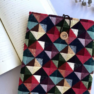 Fundas de libro, móvil y gafas